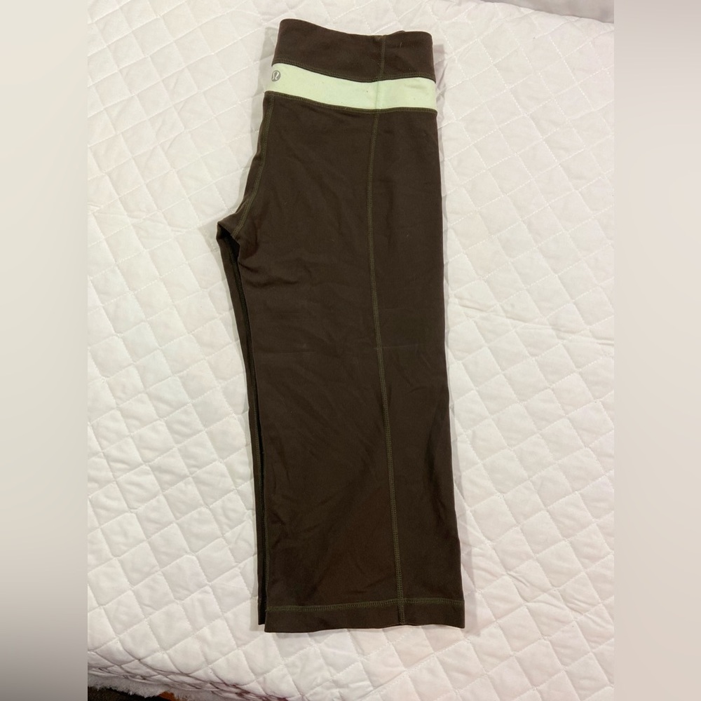 Lululemon Capris